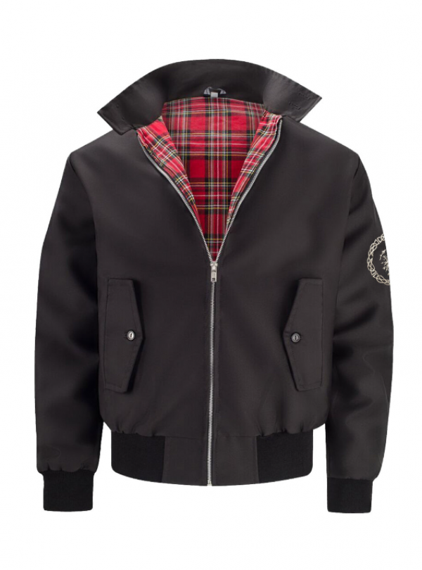 Jaket dengan motif tartan klasik